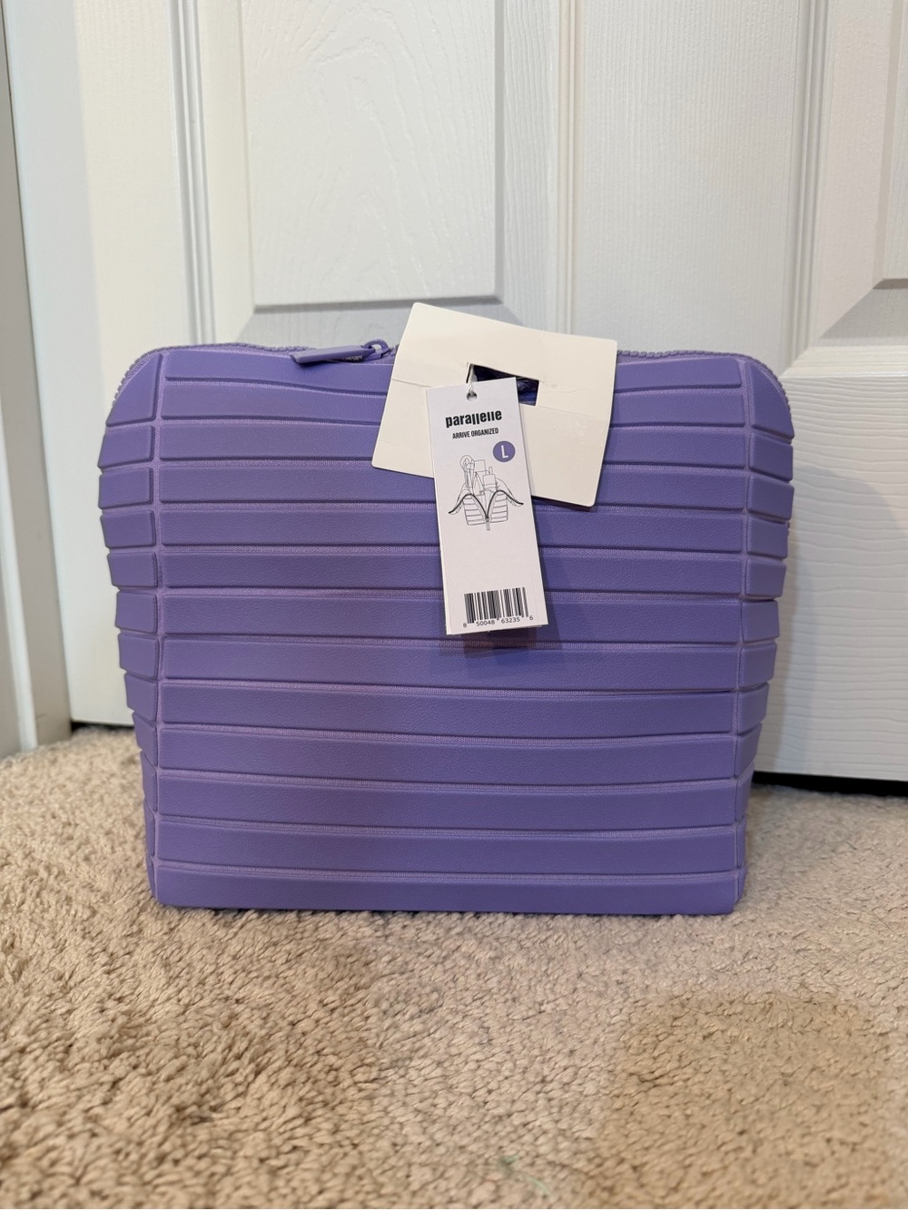 Parallelle Lavender Large Traveller Cosmetic Case